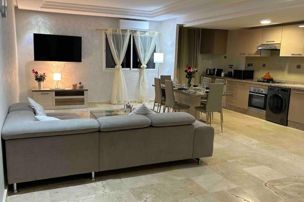Appartement Haut Standing 3 Chambres Avec Terasse Quartier Gueliz Hivernage A Marrakech I19 마라케시 외부 사진