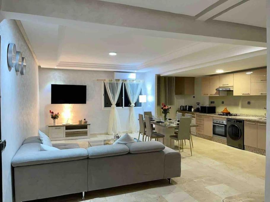 Appartement Haut Standing 3 Chambres Avec Terasse Quartier Gueliz Hivernage A Marrakech I19 마라케시 외부 사진